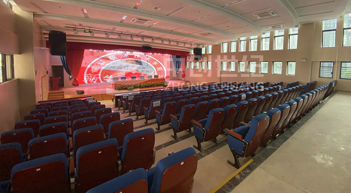 深圳市華強職業(yè)技術(shù)學(xué)校 多功能廳